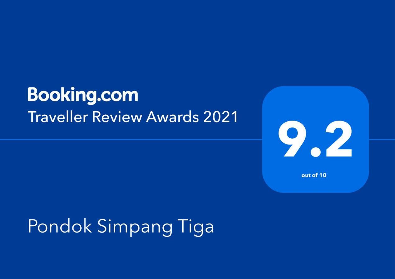 Pondok Simpang Tiga 沙璜 外观 照片