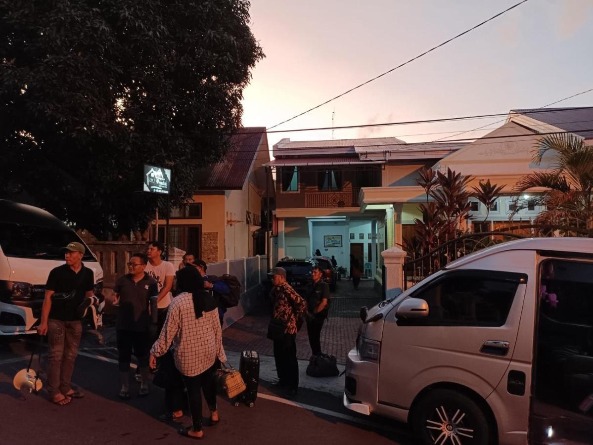 Pondok Simpang Tiga 沙璜 外观 照片