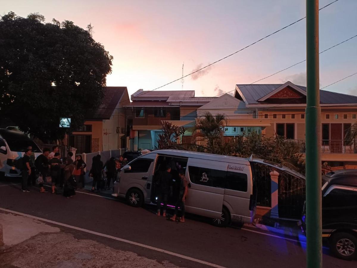 Pondok Simpang Tiga 沙璜 外观 照片