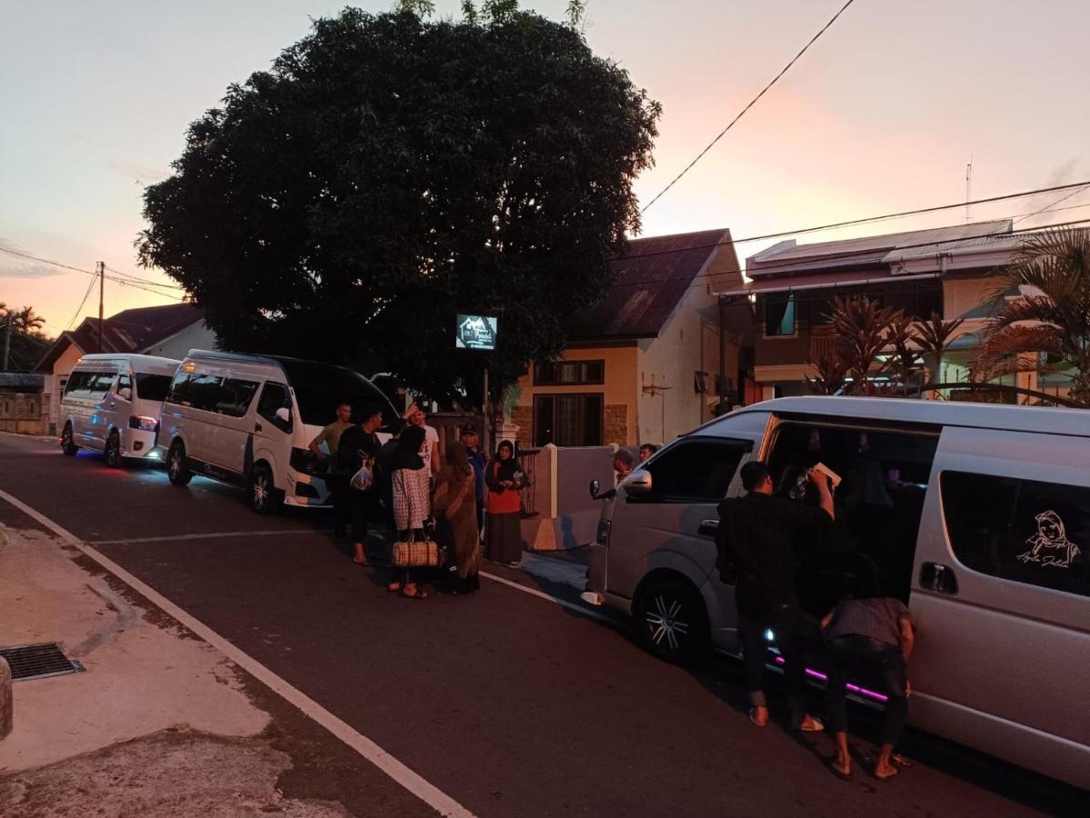 Pondok Simpang Tiga 沙璜 外观 照片