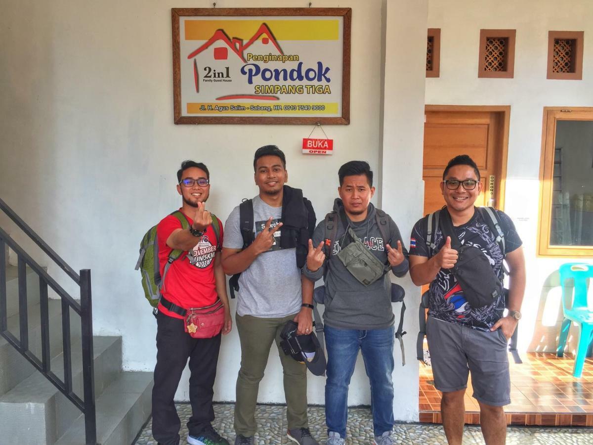 Pondok Simpang Tiga 沙璜 外观 照片