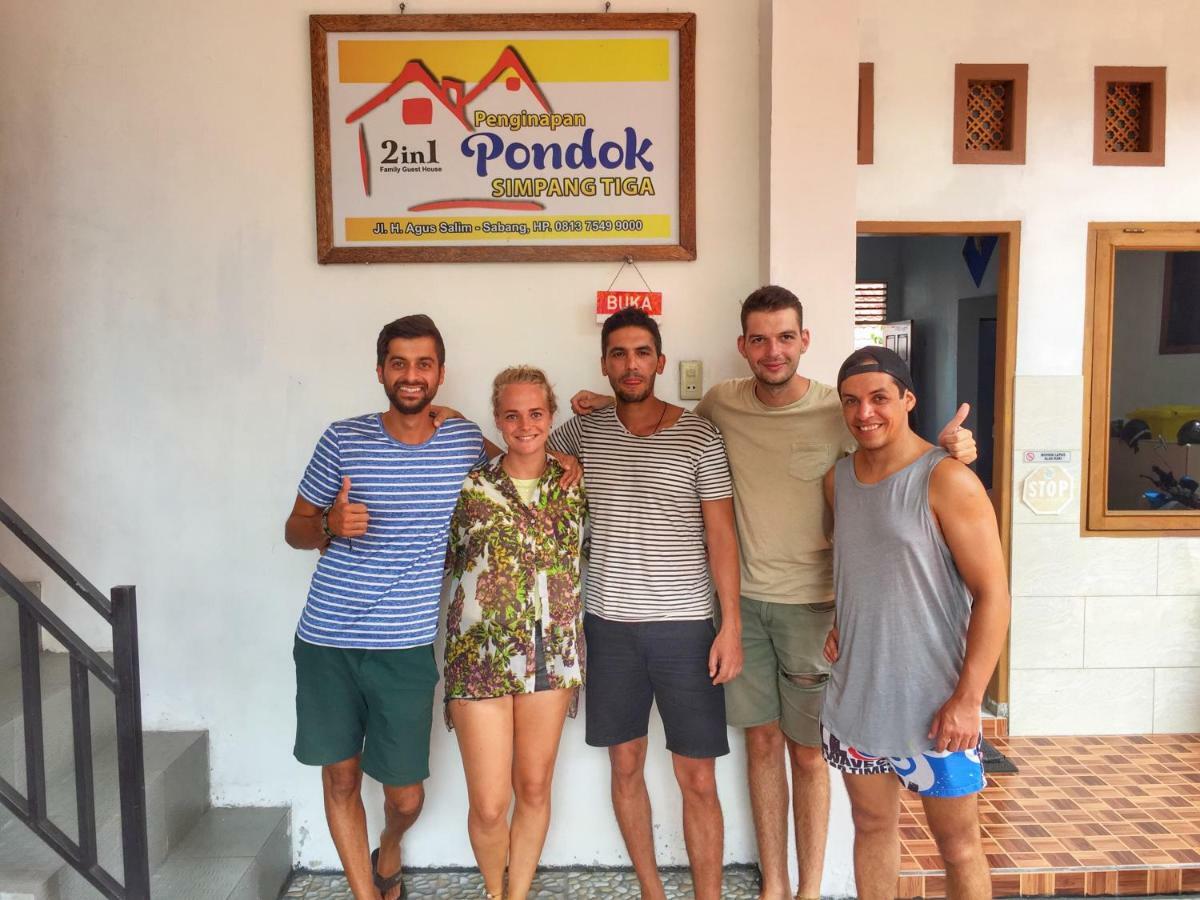Pondok Simpang Tiga 沙璜 外观 照片