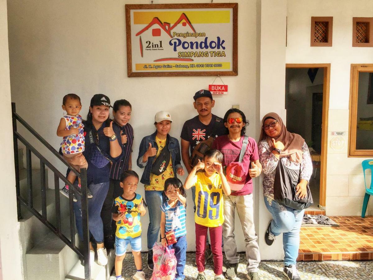 Pondok Simpang Tiga 沙璜 外观 照片